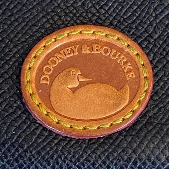 DOONEY & BOURKE Pouch, Vintage. EUC - Picture 5 of 9